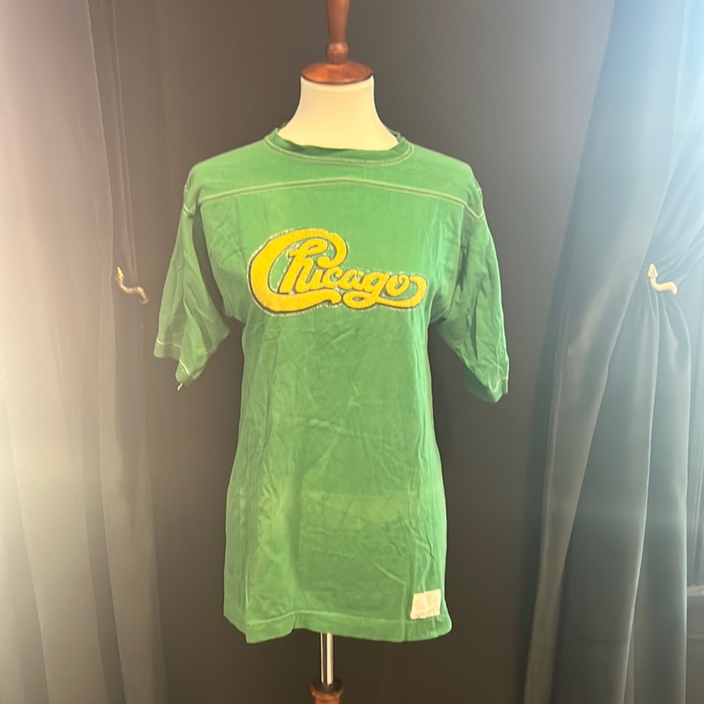 Vintage cotton green rare Chicago shirt as is 70s or 80s Medium